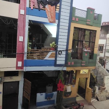 Yashu Guest House Ujjain Exterior photo